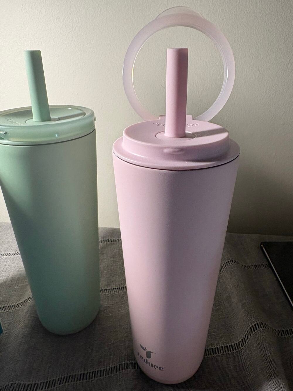 Reduce Brand Halo Tumbler 24oz pink non spill